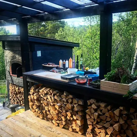 Spacious Mountain With Style In Prázdninový dům