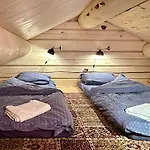 Spacious Mountain With Style In Casa vacanze *
